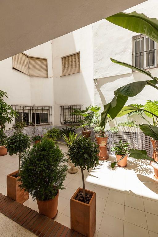 Urbanchicmalaga 3 Bedroom Spacious Quiet Historic Malaga Apt Zewnętrze zdjęcie